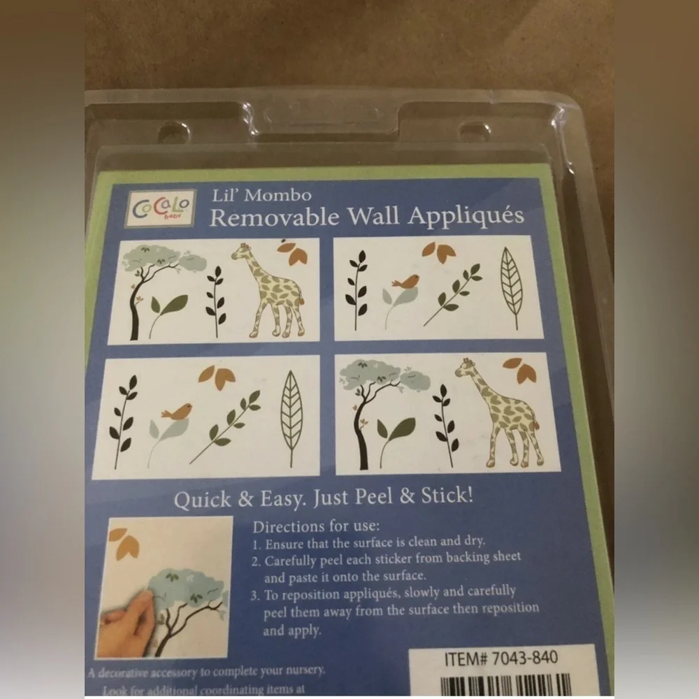 Cocalo Baby Wall Appliques Decals Stickers Self-Stick Nursery Decor Giraffe